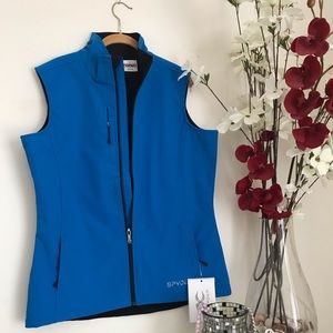 A cobalt blue spyder Elevated vest